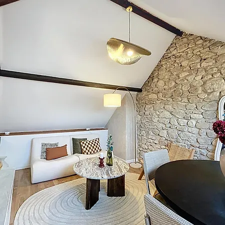 Saint-nicaise - De Charme - Maisons Champagne 1 Min -